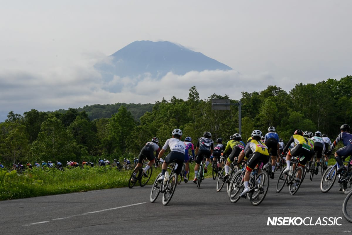 Riders rounding the corner during a Japanese road race