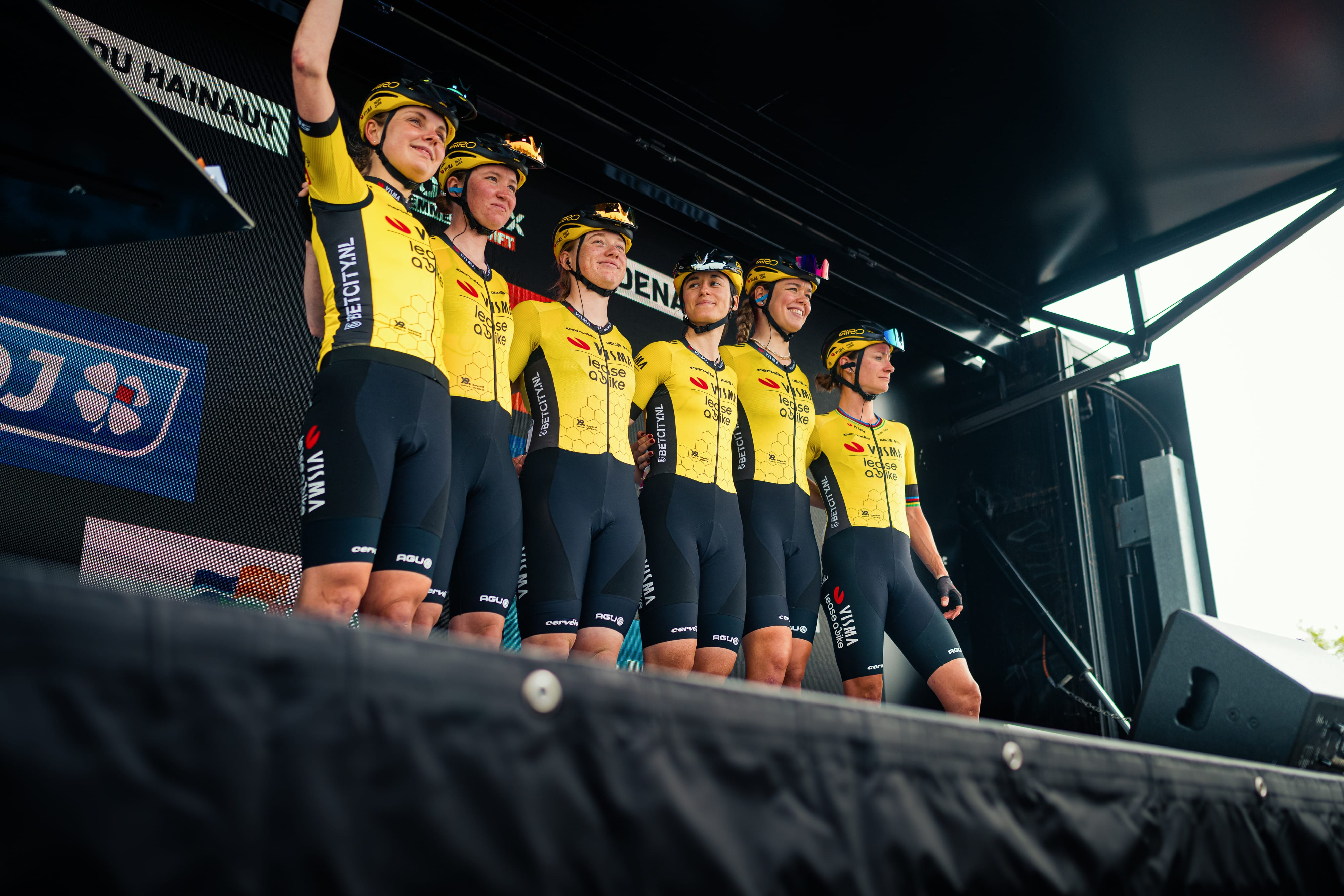 Riders pose having just taken part in the Paris Roubaix Femmes 2025